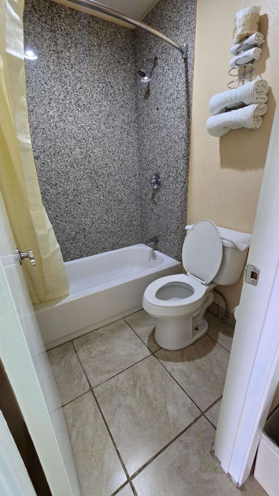 Texan Inn And Suites Monahans Kültér fotó